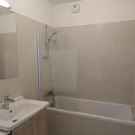 Appartement Vue Imprenable Sur Paris Situé à - La Défense